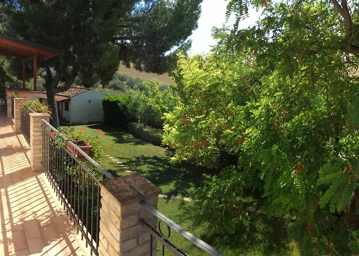 Фермерский дом Fattoria Colle Luca Moscufo